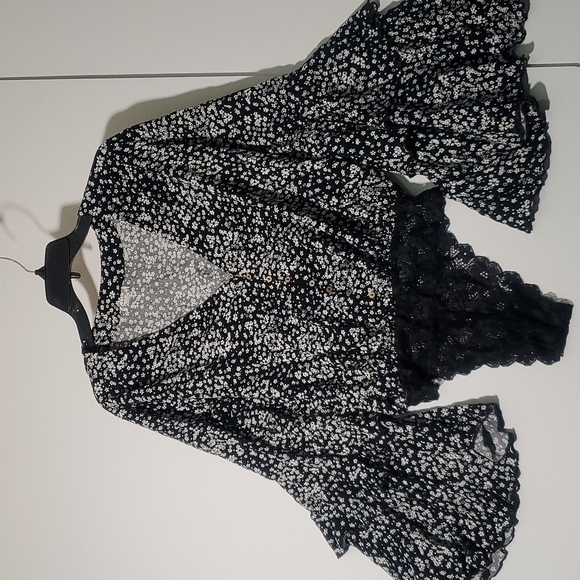 Intimately Free People Black Ditsy Floral Bodysuit Bell Sleeves Size XS - Picture 2 of 11